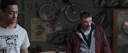 Уличные коты (2016)