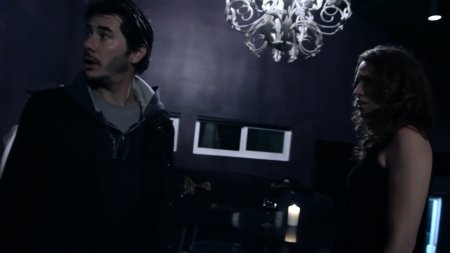 Он наблюдает (2016) Он наблюдает (2016)