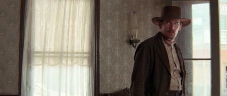 В долине насилия (2016) В долине насилия (2016)