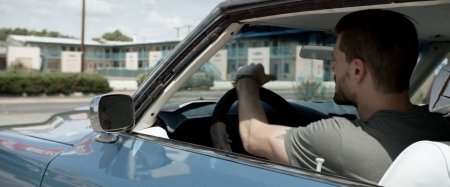 Бесценная (2016) Бесценная (2016)