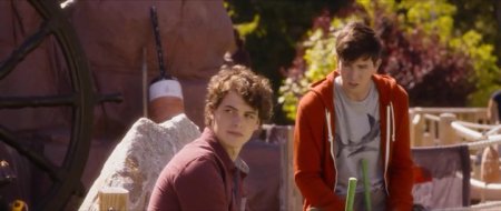 Хорошие дети (2016) Хорошие дети (2016)